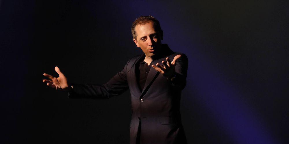 gad elmaleh tours